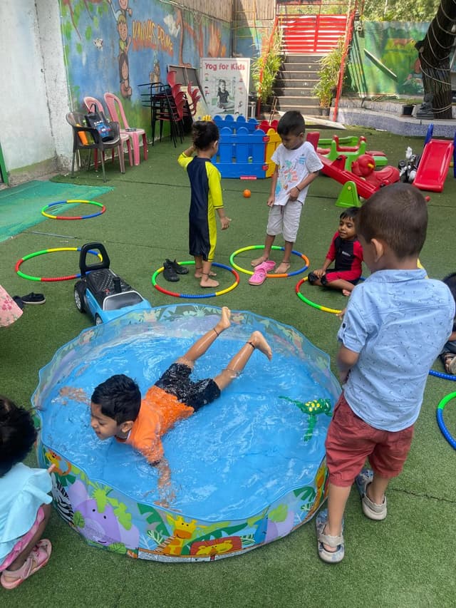 Australian Practices Canvas International School Gallery 15