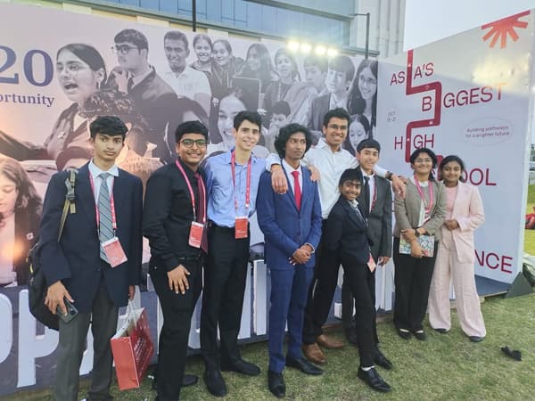 The Blue Mountains School Gallery 5