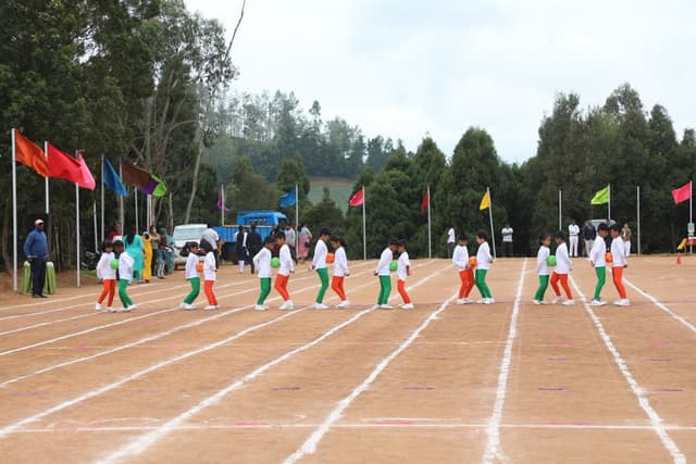 The Laidlaw Memorial School And Junior College Gallery 21