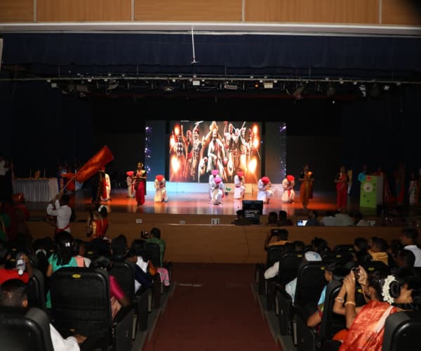 DB Nimbarkar Eng Medium School Gallery 20