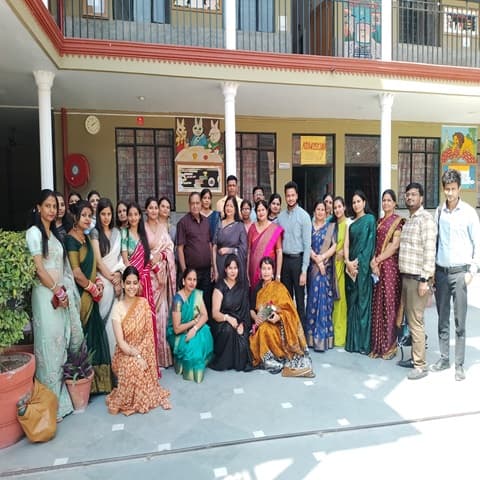 Modern New Delhi Public School Gallery 41