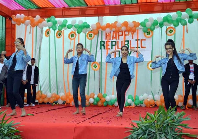 Ratanjee Modern School Gallery 40