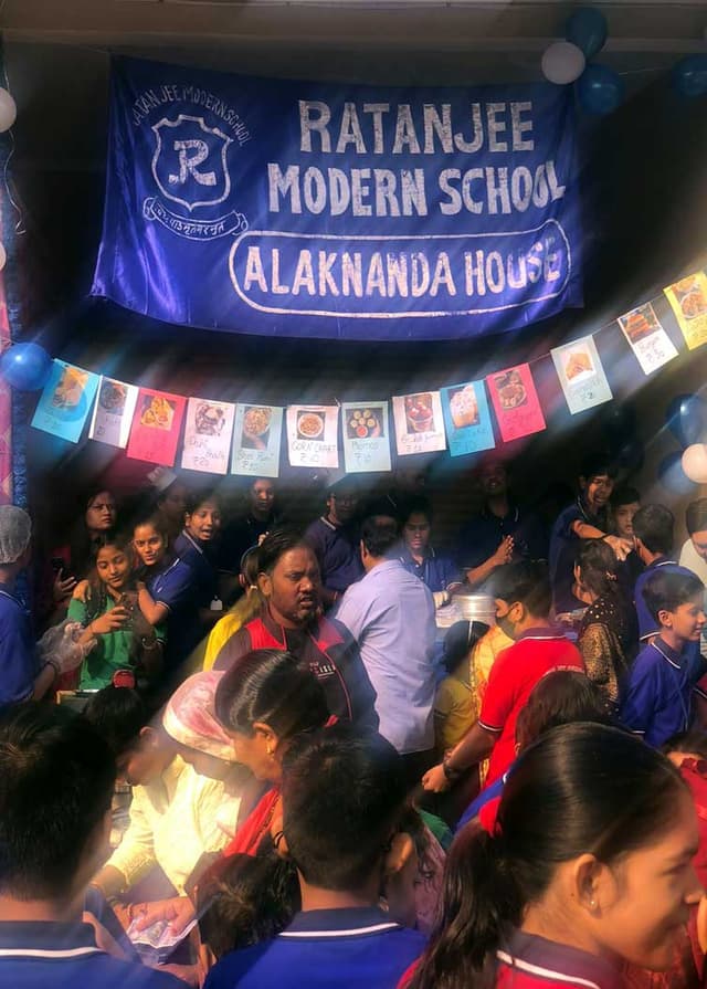 Ratanjee Modern School Gallery 30