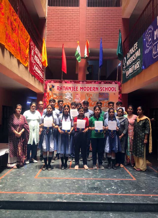 Ratanjee Modern School Gallery 25