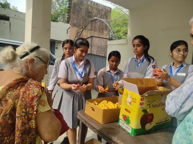 Ramjas School Gallery 13