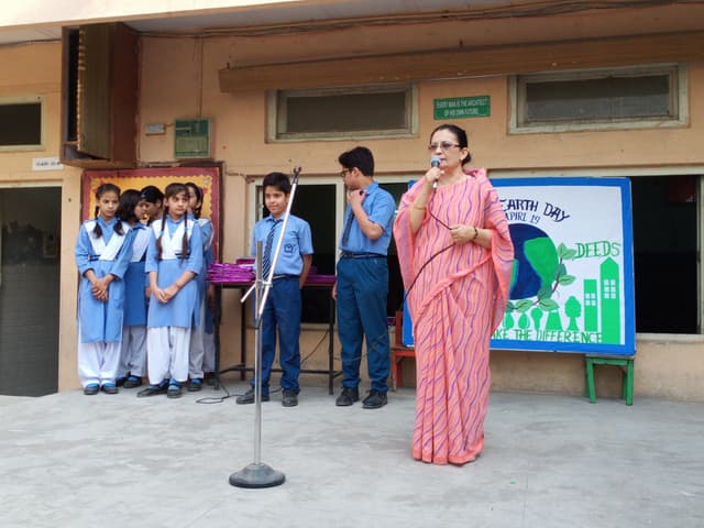 Anglo Arabic Model School Gallery 40