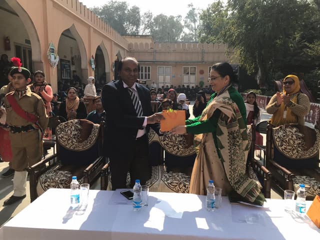 Anglo Arabic Model School Gallery 15