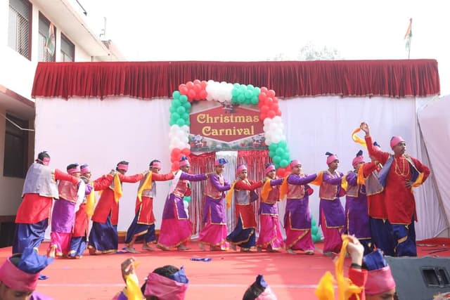 St. Margaret School Gallery 41