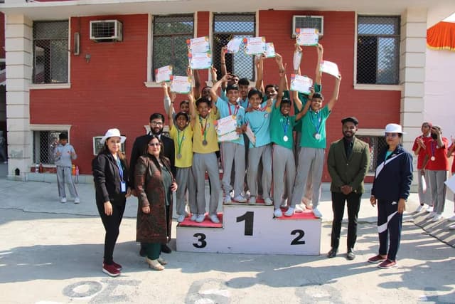 St. Margaret School Gallery 39