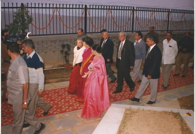 The Elisabeth Gauba School Gallery 4