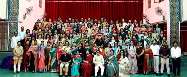 Victor Public School Gallery 21