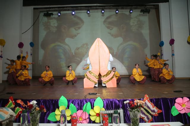 Vivek Summit School Gallery 126