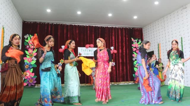 The Vivekanand School Gallery 20