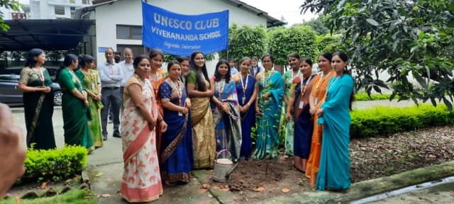 The Vivekanand School Gallery 15