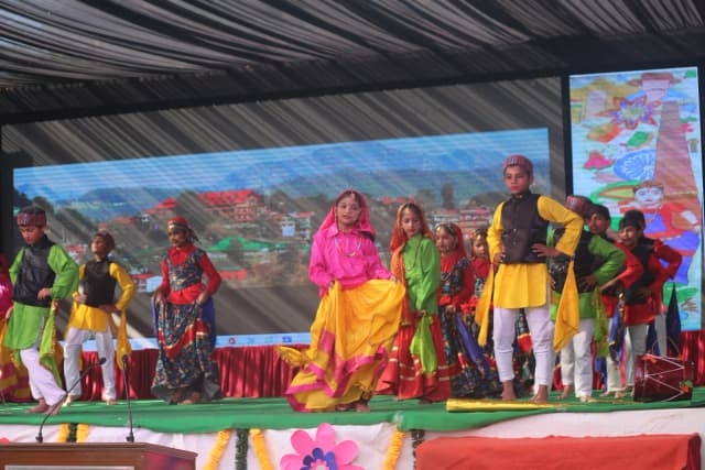 The Vivekanand School Gallery 10