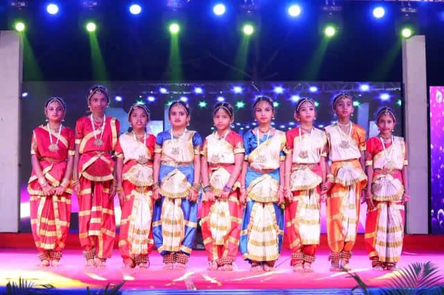 Global Tech International School Gallery 8