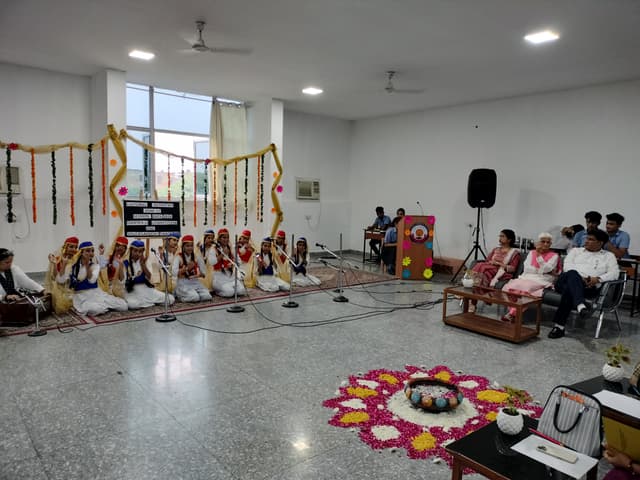 Lt. Col. Mehar Little Angels Senior Secondary School Gallery 16