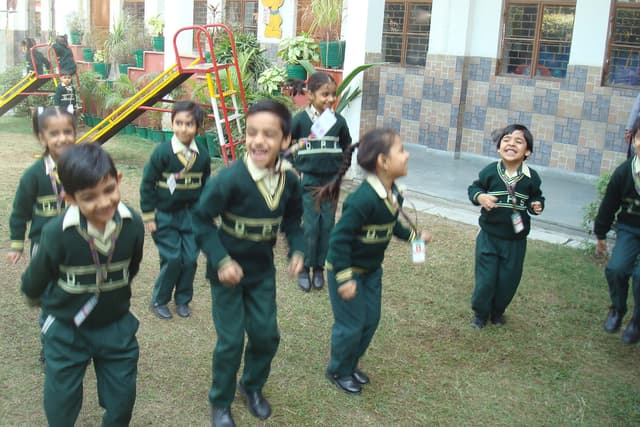 Deepanshu Public School Gallery 35
