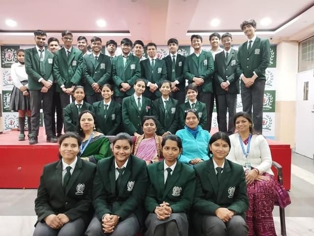 Delhi World Public School Gallery 20