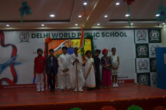 Delhi World Public School Gallery 5