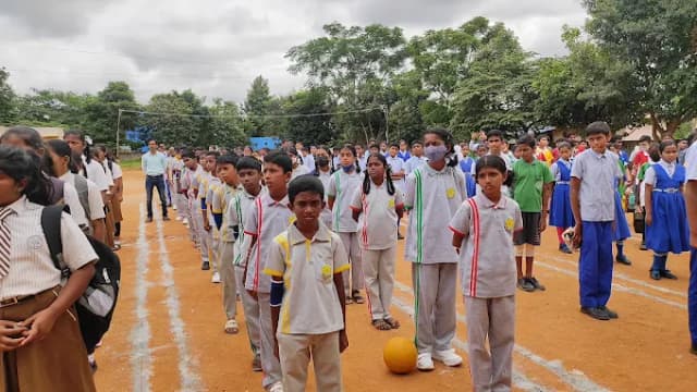 SVN English High School Gallery 1