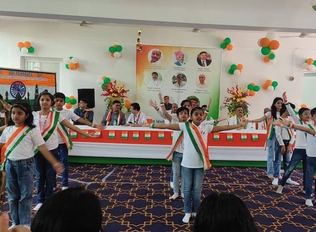 Fortune World School Gallery 15