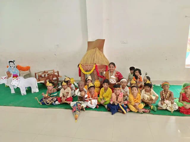 Radcliffe School Gallery 7