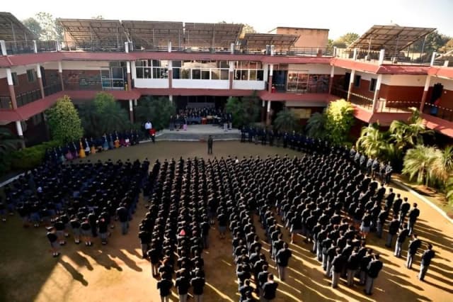 Allons Public School Gallery 4