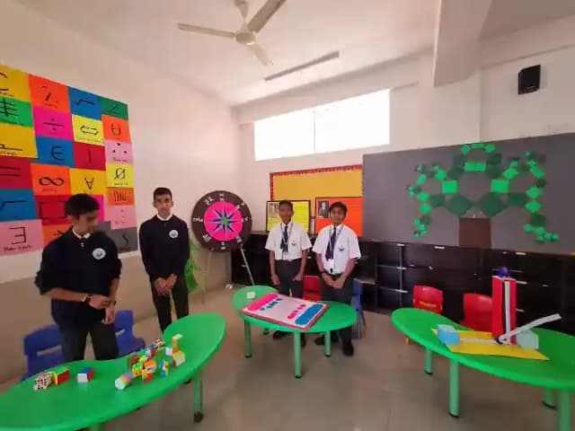 Gladiolus English Medium School Gallery 4