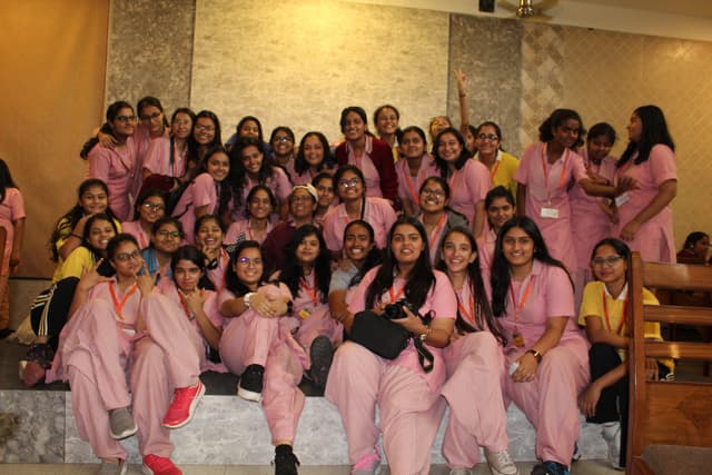 Holy Child Auxilium School Gallery 25