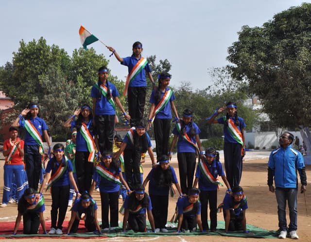 Cambridge School Gallery 7
