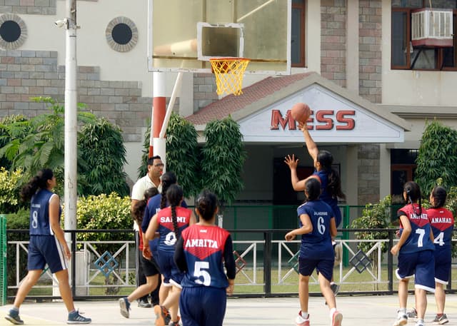 CT Public School Gallery 7