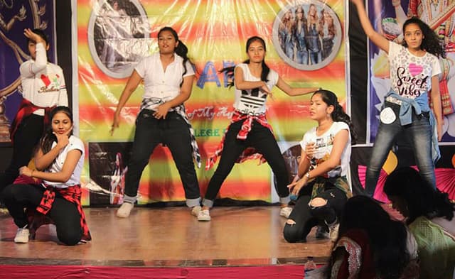 St. Anthony’s High School Gallery 3