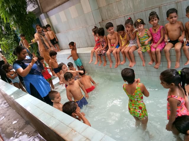 Yamuna Vihar Kindergarten School Gallery 4