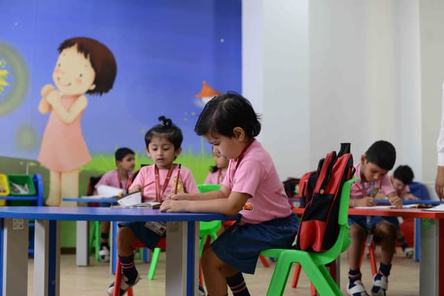 Seven Eleven Scholastic School Gallery 2