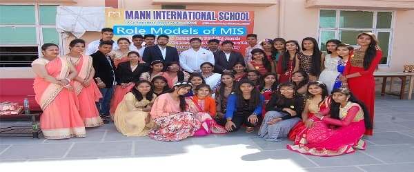 Mann International School Gallery 22