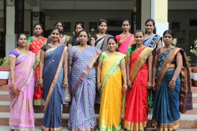 Sona 'I' English Medium High School And Science Junior College Gallery 9