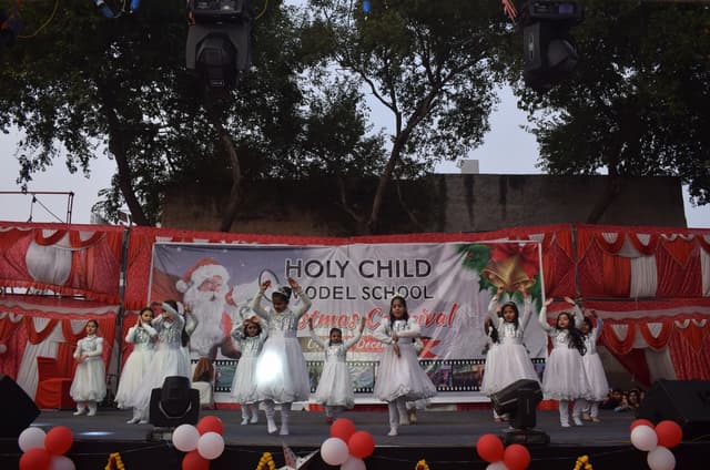 Holy Child Model Sec. School Gallery 15