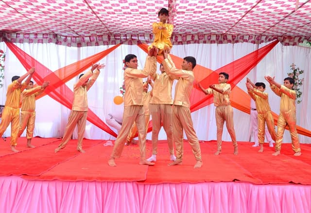 Holy Child Model Sec. School Gallery 8