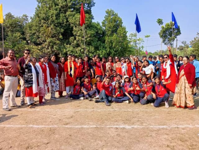 Howard Memorial School Gallery 0