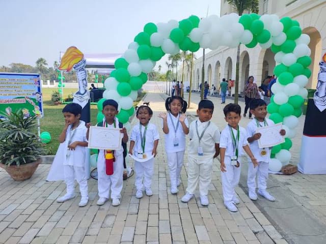 Delhi World Public School Gallery 3