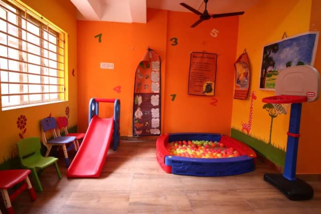 New Vista Academy Gallery 1