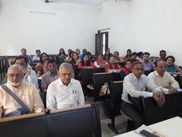 Mahashay Chuni Lal Saraswati Bal Mandir Sr Sec School Gallery 1