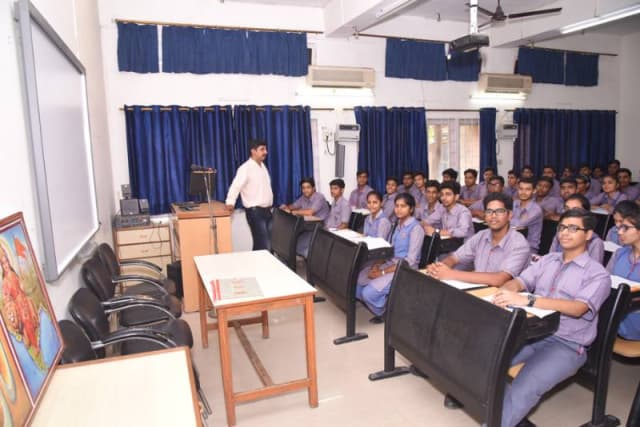 Mahashay Chuni Lal Saraswati Bal Mandir Sr Sec School Gallery 4