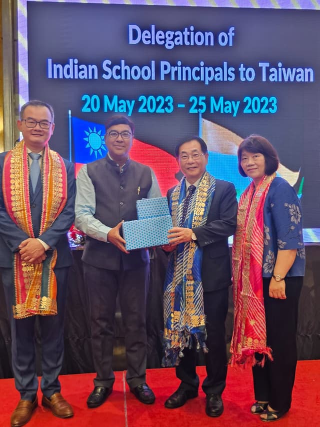 Nav Bharti Public School, Deepali Gallery 29