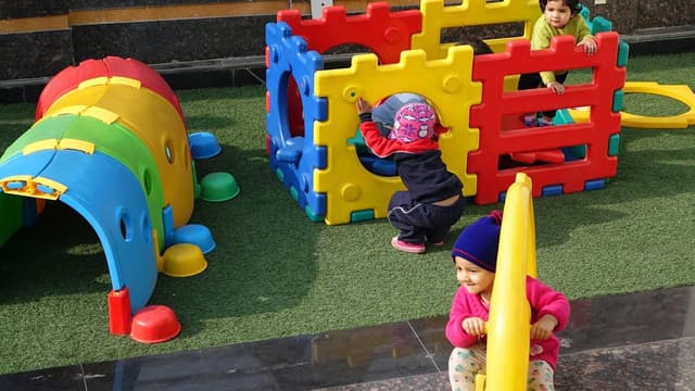 Rising Stars Junior School Gallery 11