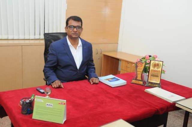 Base PU College Gallery 1