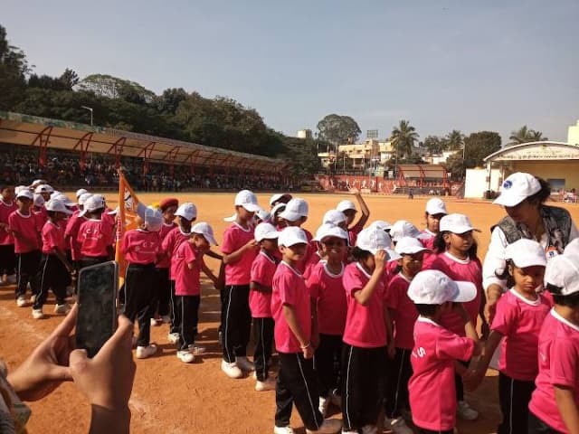 Shiv Nadar School Gallery 1