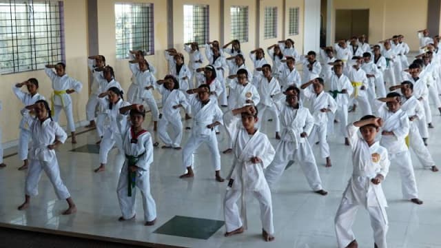 New Oxford school Gallery 1