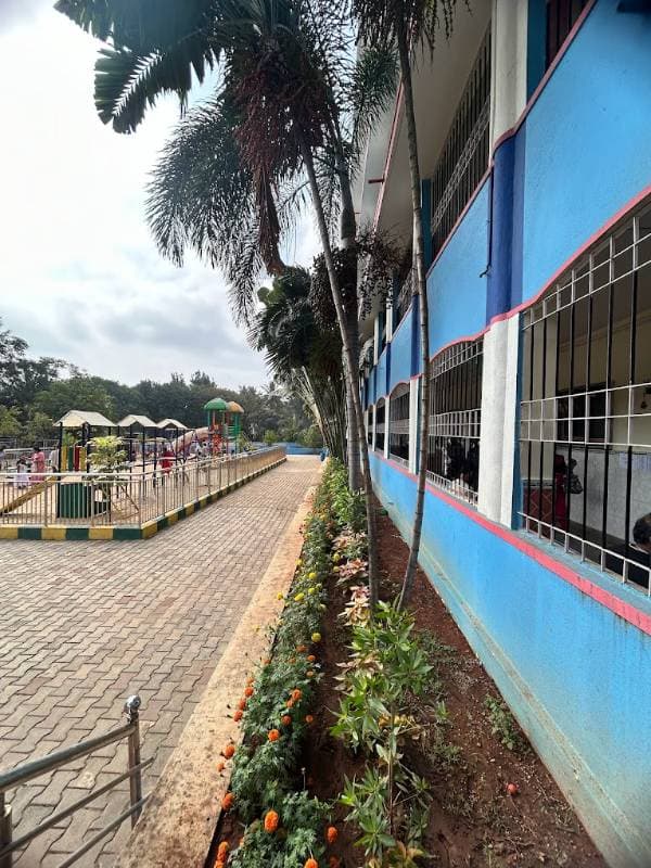 Holy Cross School Gallery 4